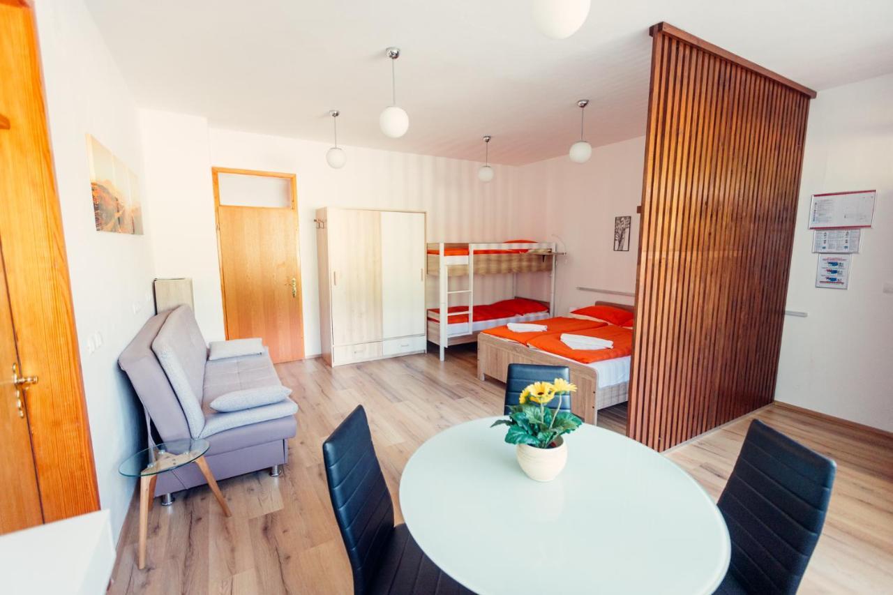 Frankovic Bed&Breakfast Vinica Luaran gambar