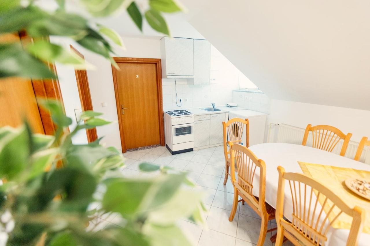 Frankovic Bed&Breakfast Vinica Luaran gambar